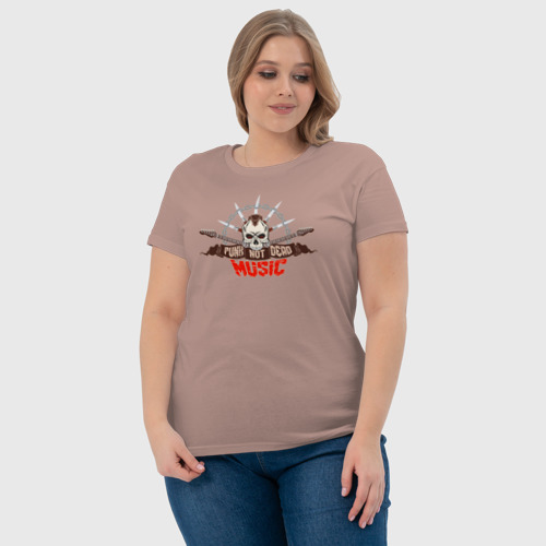 Женская футболка хлопок с принтом Череп с ножами - панк жив, фото #4