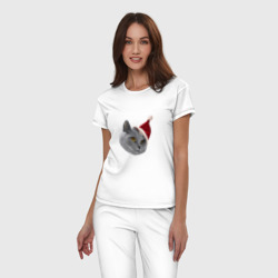 Пижама с принтом Праздничный кот для женщины, вид на модели спереди №2. Цвет основы: белый