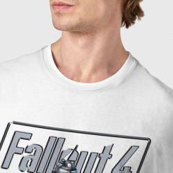 Футболка с принтом Fallout 4 - ultracite power armor для мужчины, вид на модели спереди №4. Цвет основы: белый