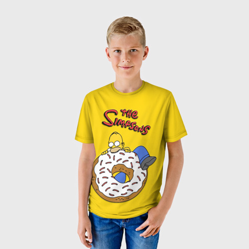 Детская футболка 3D с принтом Гомер Симпсон ест пончик, фото на моделе #1