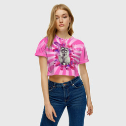Женская футболка Crop-top 3D Енот на фоне космической кляксы - фото 2