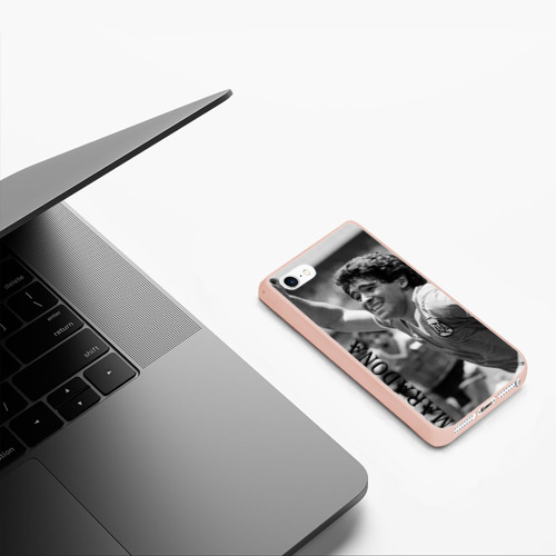 Чехол для iPhone 5/5S матовый Футболист Диего Марадона, цвет светло-розовый - фото 5