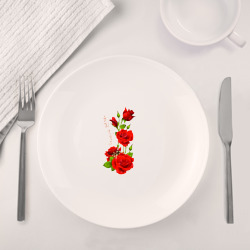 Набор: тарелка кружка с принтом Прекрасная Людмила - букет из роз для любого человека, вид спереди №4. Цвет основы: белый