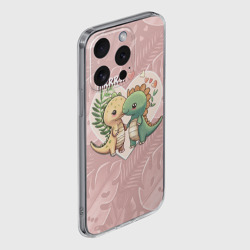 Чехол для iPhone 15 Pro Max силиконовый с защитой камеры Миссис и Мистр Влюбленные динозавры - фото 2
