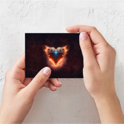 Поздравительная открытка Каменное сердце в неоновом красном электрическом свечении - фото 2