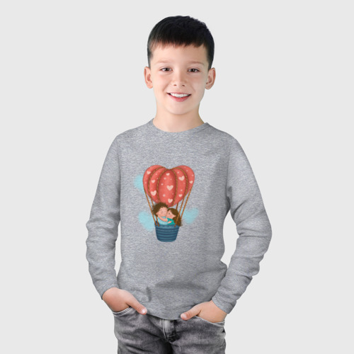 Детский лонгслив хлопок с принтом Влюбленные на воздушном шаре, фото на моделе #1