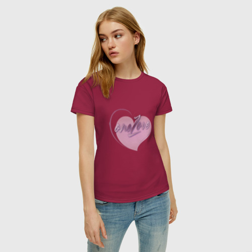 Женская футболка хлопок с принтом Одна любовь, фото на моделе #1