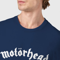 Футболка с принтом Motorhead рок кот для мужчины, вид на модели спереди №4. Цвет основы: темно-синий