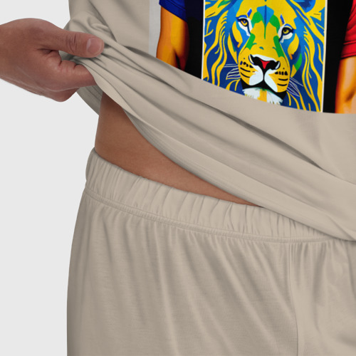 Мужская пижама хлопок Сальвадор Дали в образе льва - нейросеть, цвет миндальный - фото 6