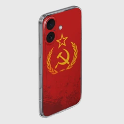 Чехол для iPhone 16 силиконовый с защитой камеры СССР серп и молот красный фон - фото 2