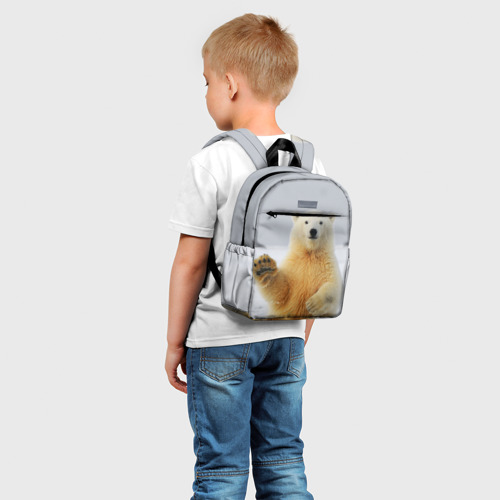 Детский рюкзак 3D с принтом Белый медведь приветствует, фото на моделе #1