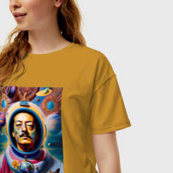Женская футболка хлопок Oversize Космонавт Сальвадор Дали - нейросеть - фото 2