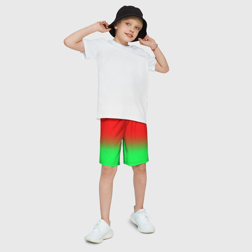 Детские спортивные шорты 3D с принтом Необычный переход, фото на моделе #1