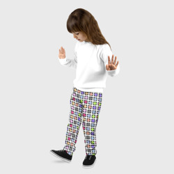 Брюки с принтом Разноцветный геометрический рисунок для ребенка, вид на модели спереди №2. Цвет основы: черный