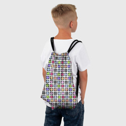 Рюкзак с принтом Разноцветный геометрический рисунок для любого человека, вид спереди №3. Цвет основы: белый