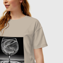 Женская футболка хлопок Oversize Черно-белый бокал - фото 2