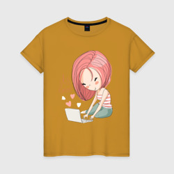 Женская футболка хлопок Мечтательная девочка с ноутбуком рисунок 