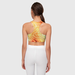 Топ с принтом Абстрактные оранжево-жёлтые солнечные волны для женщины, вид на модели сзади №2. Цвет основы: белый