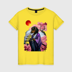 Женская футболка хлопок Такса-Самурай весенняя на фоне сакуры