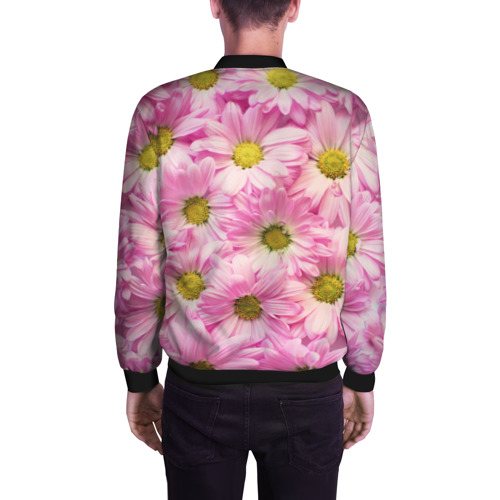 Мужской бомбер 3D с принтом Цветущие цветы хризантемы - светло розовые, вид сзади #2