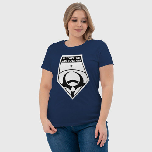 Женская футболка хлопок Mutare ad custodiam, цвет темно-синий - фото 6