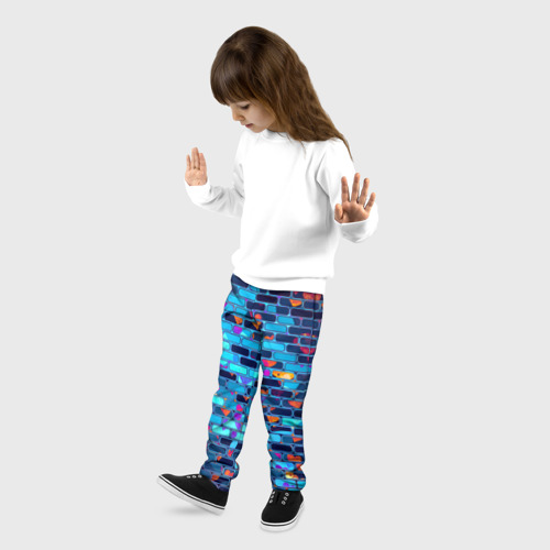 Детские брюки 3D с принтом Кирпичные сердца, фото на моделе #1