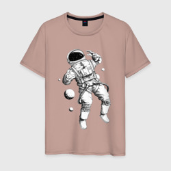 Космонавт в открытом космосе – Мужская футболка хлопок с принтом купить со скидкой в -20%