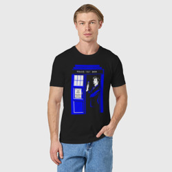 Мужская футболка хлопок Доктор Кто у двери Тардис - фото 2