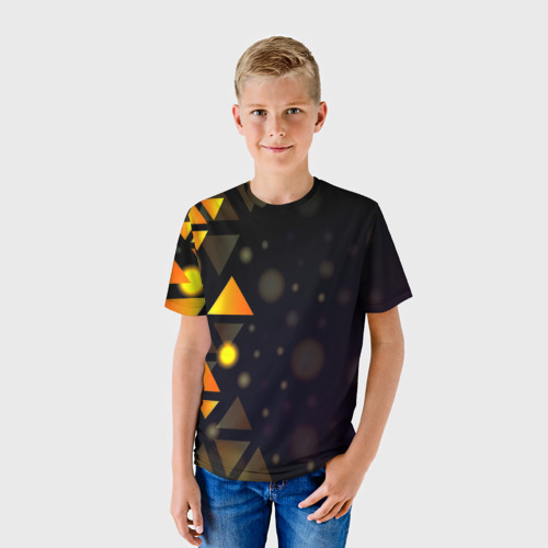 Детская футболка 3D с принтом Светящиеся треугольники боко, фото на моделе #1