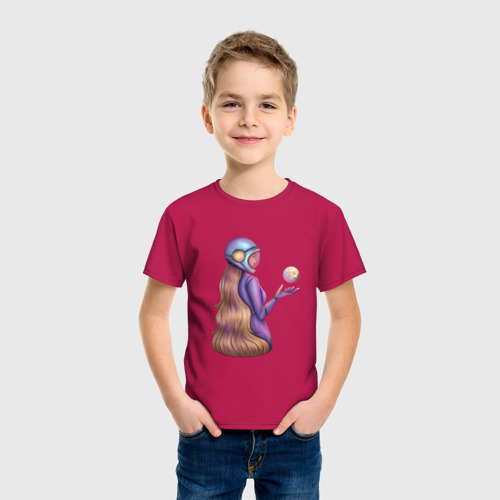 Детская футболка хлопок с принтом Девушка в космосе, фото на моделе #1