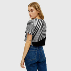 Топик (короткая футболка или блузка, не доходящая до середины живота) с принтом Trendy raster pattern для женщины, вид на модели сзади №2. Цвет основы: белый