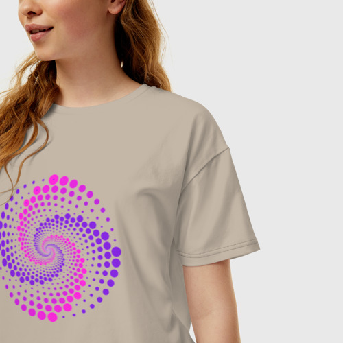 Женская футболка хлопок Oversize с принтом Цветные круги скручены в спираль, фото на моделе #1