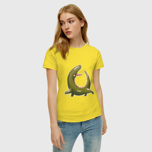 Женская футболка хлопок с принтом Арбузный крокодил, фото на моделе #1