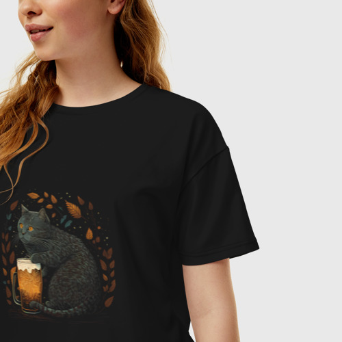 Женская футболка хлопок Oversize с принтом Кот и пиво, фото на моделе #1