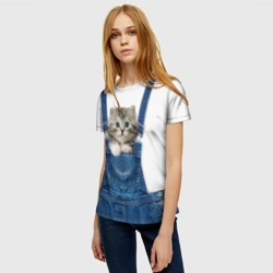 Женская футболка 3D Котенок в кармане комбинезона - фото 2