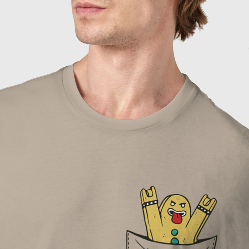 Мужская футболка хлопок с принтом Пряничный человечек в кармане, фото #4