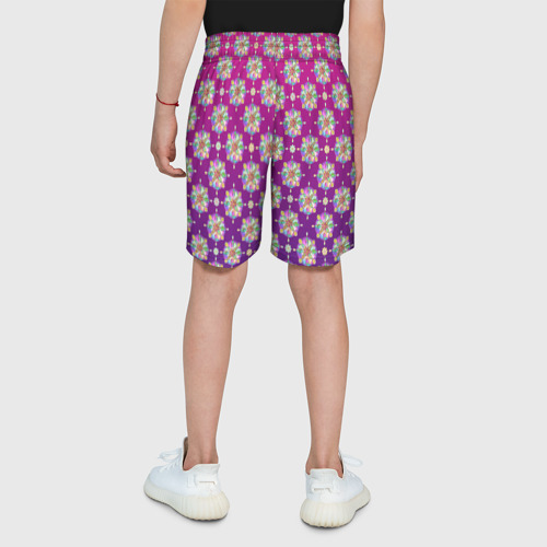 Детские спортивные шорты 3D с принтом Абстрактные разноцветные узоры на пурпурно-фиолетовом фоне, вид сзади #2