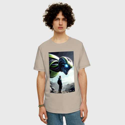 Мужская футболка хлопок Oversize с принтом The Alien and the wanderer - neural network, фото на моделе #1