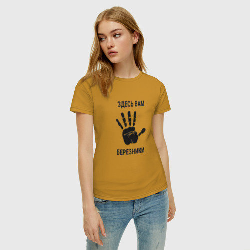 Женская футболка хлопок Здесь вам Березники, цвет горчичный - фото 3