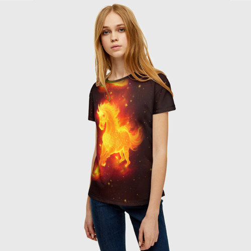 Женская футболка 3D с принтом Огненный конь мчится, фото на моделе #1