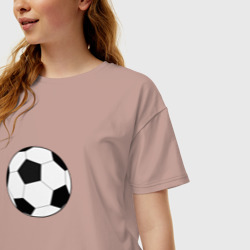 Женская футболка хлопок Oversize Футбольный мячик - фото 2