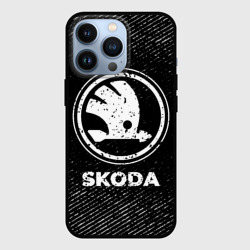 Чехол для iPhone 13 Pro Skoda с потертостями на темном фоне