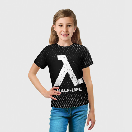Детская футболка 3D с принтом Half-Life с потертостями на темном фоне, вид сбоку #3