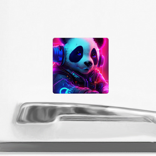 Магнит виниловый Квадрат Диджей панда в свете неона - фото 2
