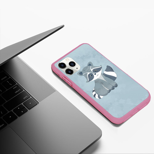 Чехол для iPhone 11 Pro Max матовый Кроха енот, цвет малиновый - фото 5
