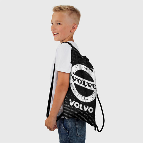 Рюкзак-мешок 3D Volvo с потертостями на темном фоне - фото 3