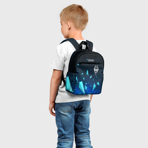 Детский рюкзак 3D с принтом Skyrim взрыв частиц, фото на моделе #1