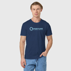 Светящаяся футболка с принтом Test subject Portal для любого человека, вид спереди №2. Цвет основы: темно-синий