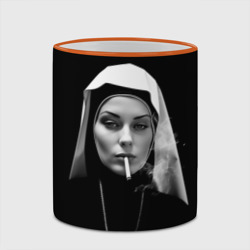 Кружка с полной запечаткой Красивая монашка курит сигарету - фото 2
