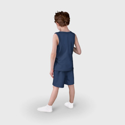 Пижама с принтом JoJo Adventure имена для ребенка, вид на модели сзади №2. Цвет основы: темно-синий